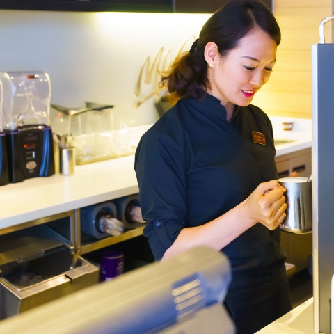 Dispensador para Vasos de Cafetería