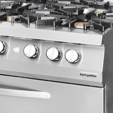Cocina de Gas con Horno Industrial